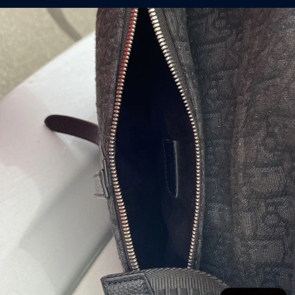 Just had bought this 3 months ago, time for me to let go of the bag